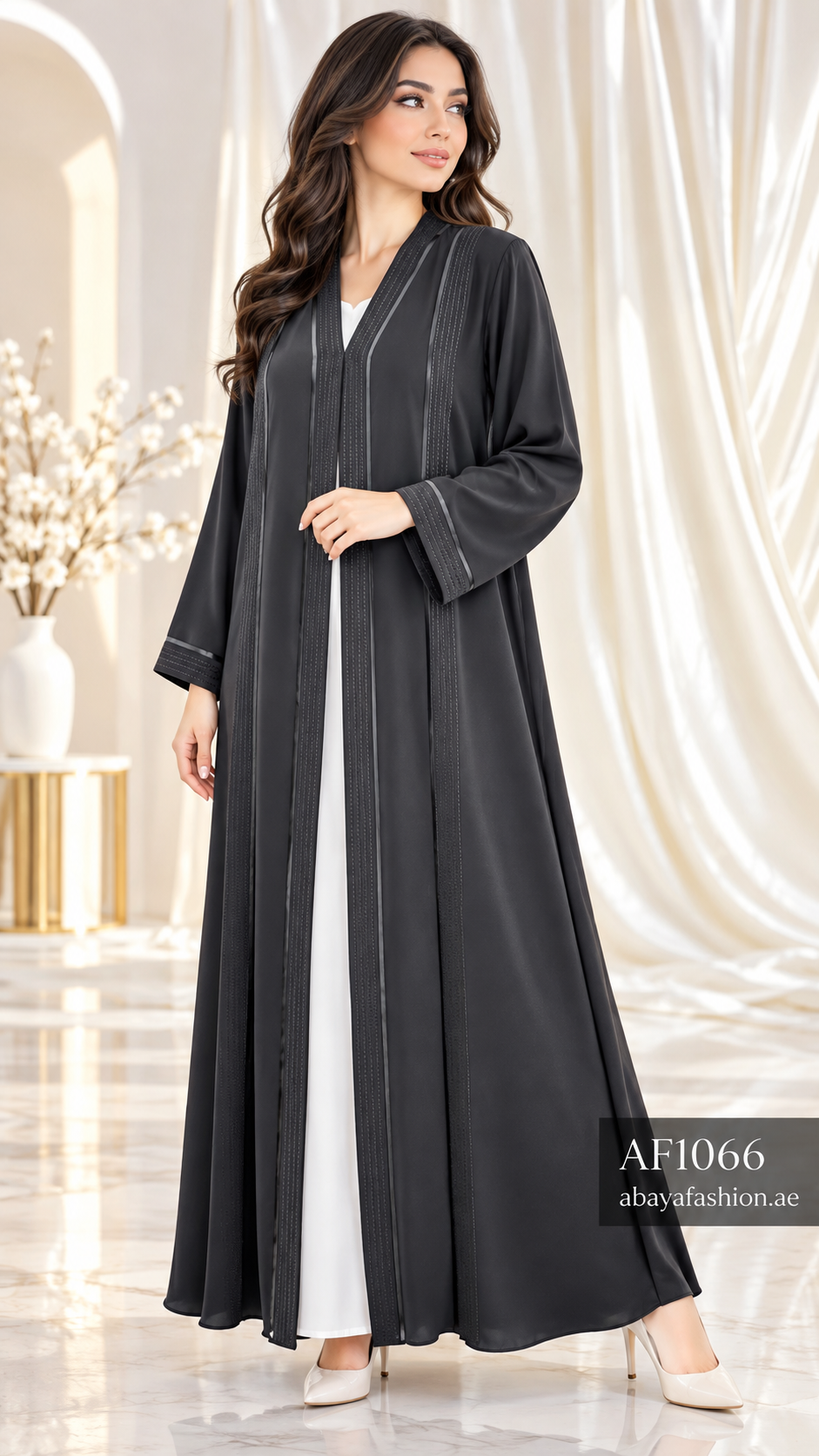 Vertical Line Detail Open Abaya - AF1066 - Black - View 2