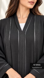 Vertical Line Detail Open Abaya - AF1066 - Black - View 4