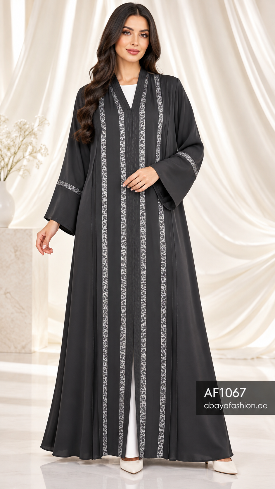 Silver Geometric Stripe Open Abaya - AF1067 - Black - View 1