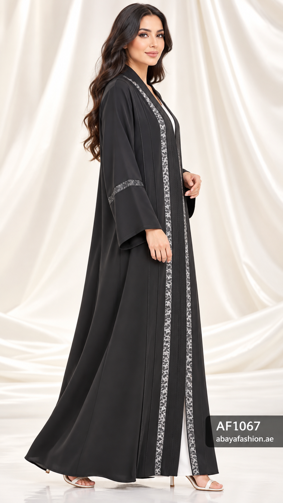 Silver Geometric Stripe Open Abaya - AF1067 - Black - View 2